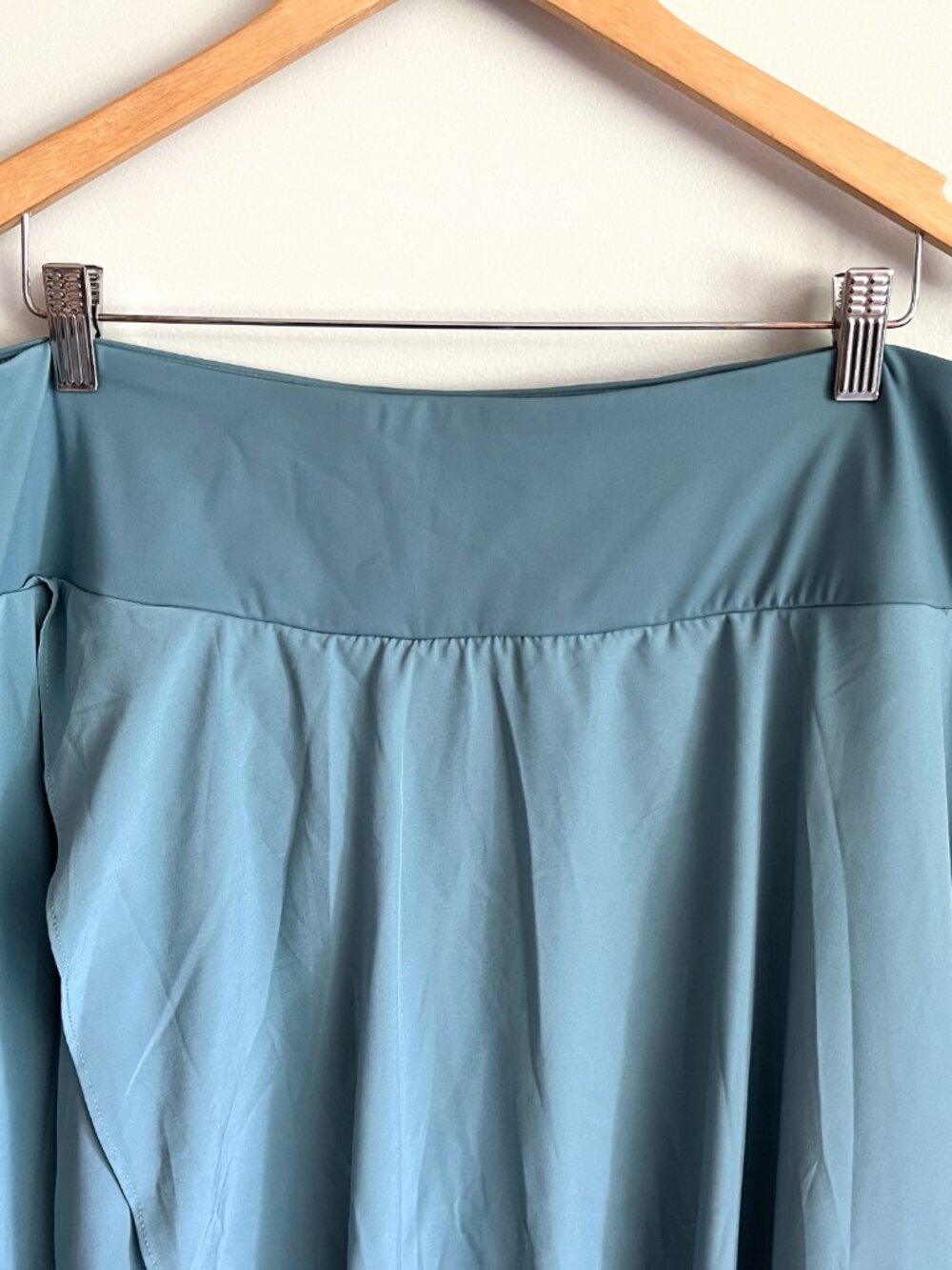 Halara Skort Sz 2X Breezeful Teal Blue Flowy Athletic High Low Skirt Shorts NWT - Picture 2 of 12